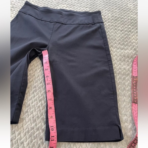 attyre new york pull on bermuda shorts Size 2 - Picture 10 of 10